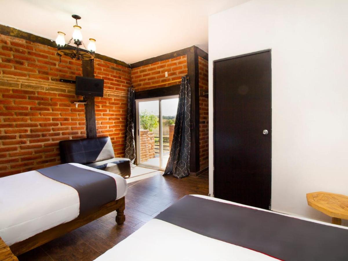 Arandas Hotel Cabanas Azul Tequilana מראה חיצוני תמונה